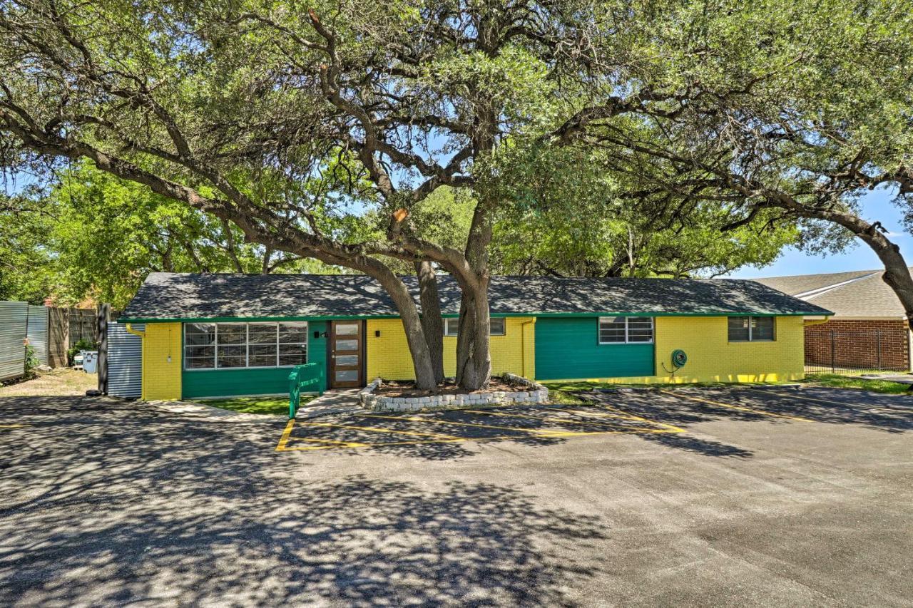 Renovated Austin Home With Yard About 9 Mi To Dtwn! Exterior photo