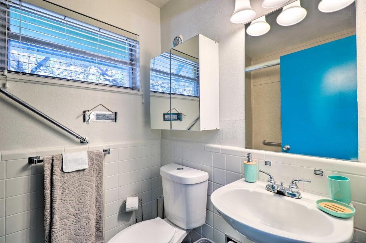 Renovated Austin Home With Yard About 9 Mi To Dtwn! Exterior photo
